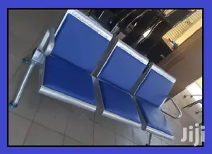 Waiting Chair Leather.