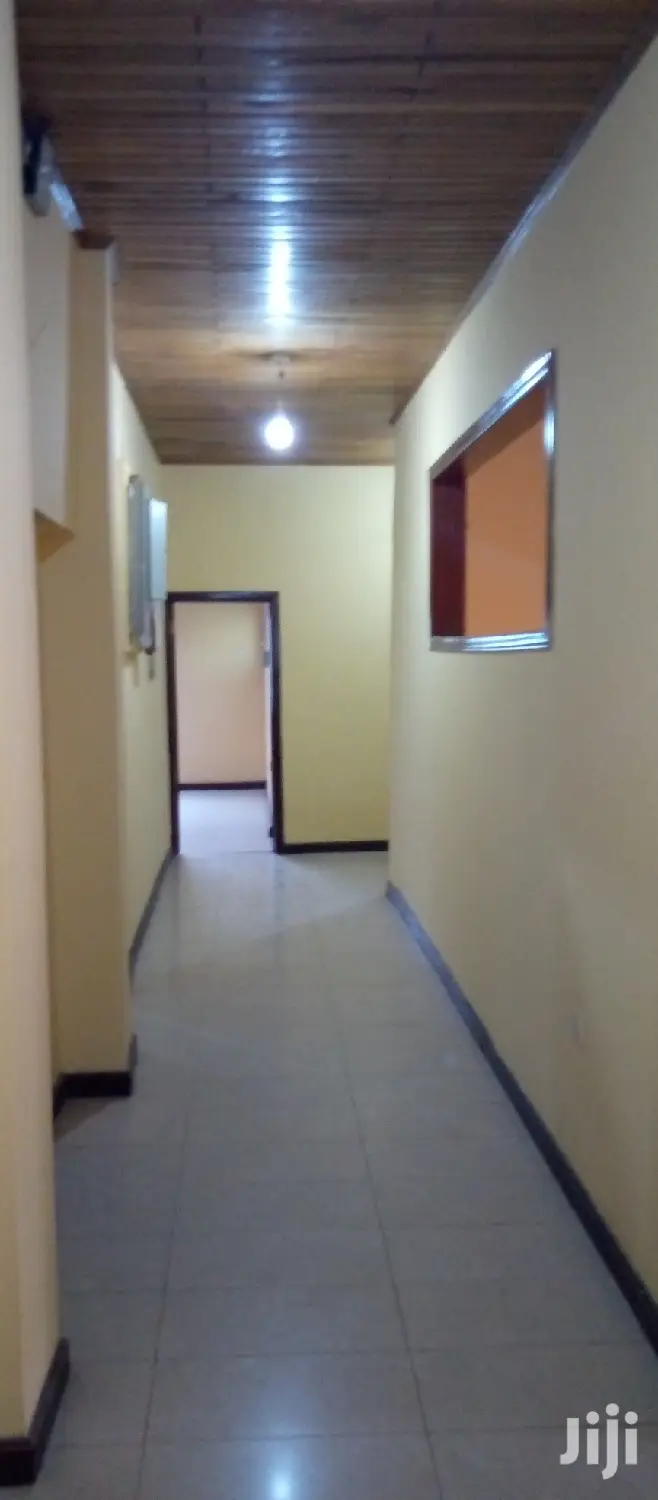 5bdrm House in Ga East Municipal for rent