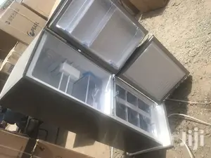 Affordable Rainbow 147L Bottom Freezer Refrigerator Rf-200b