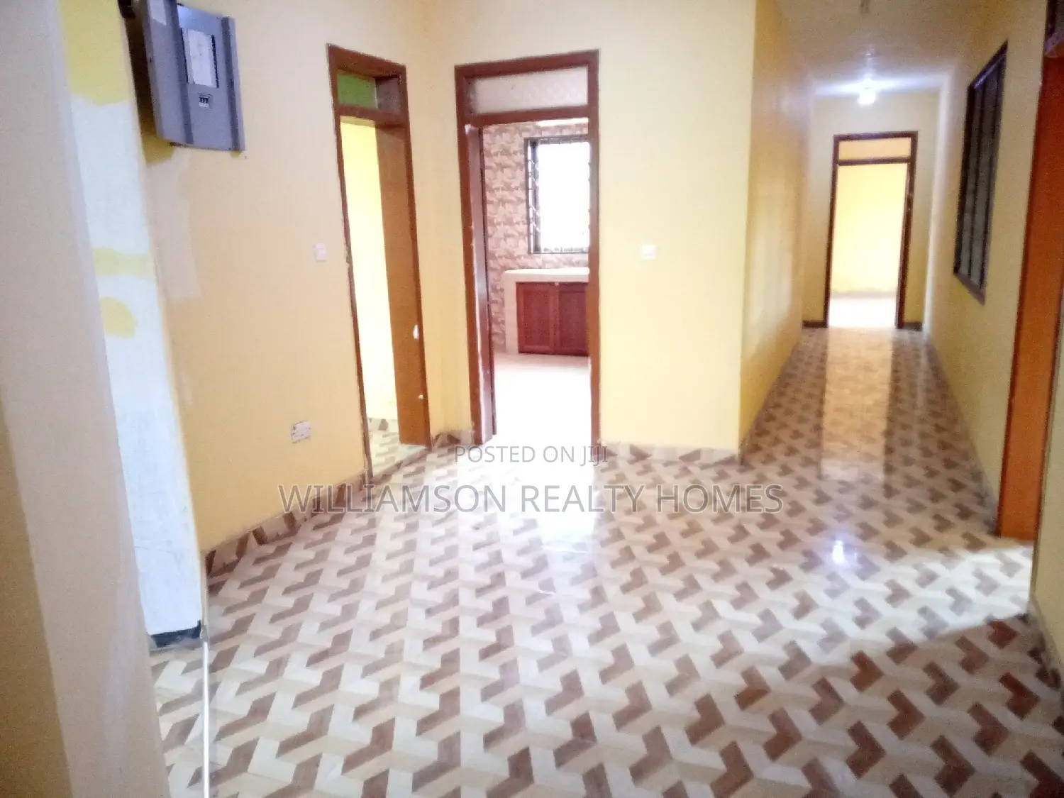 3bdrm Apartment in Community 18, Spintex for rent