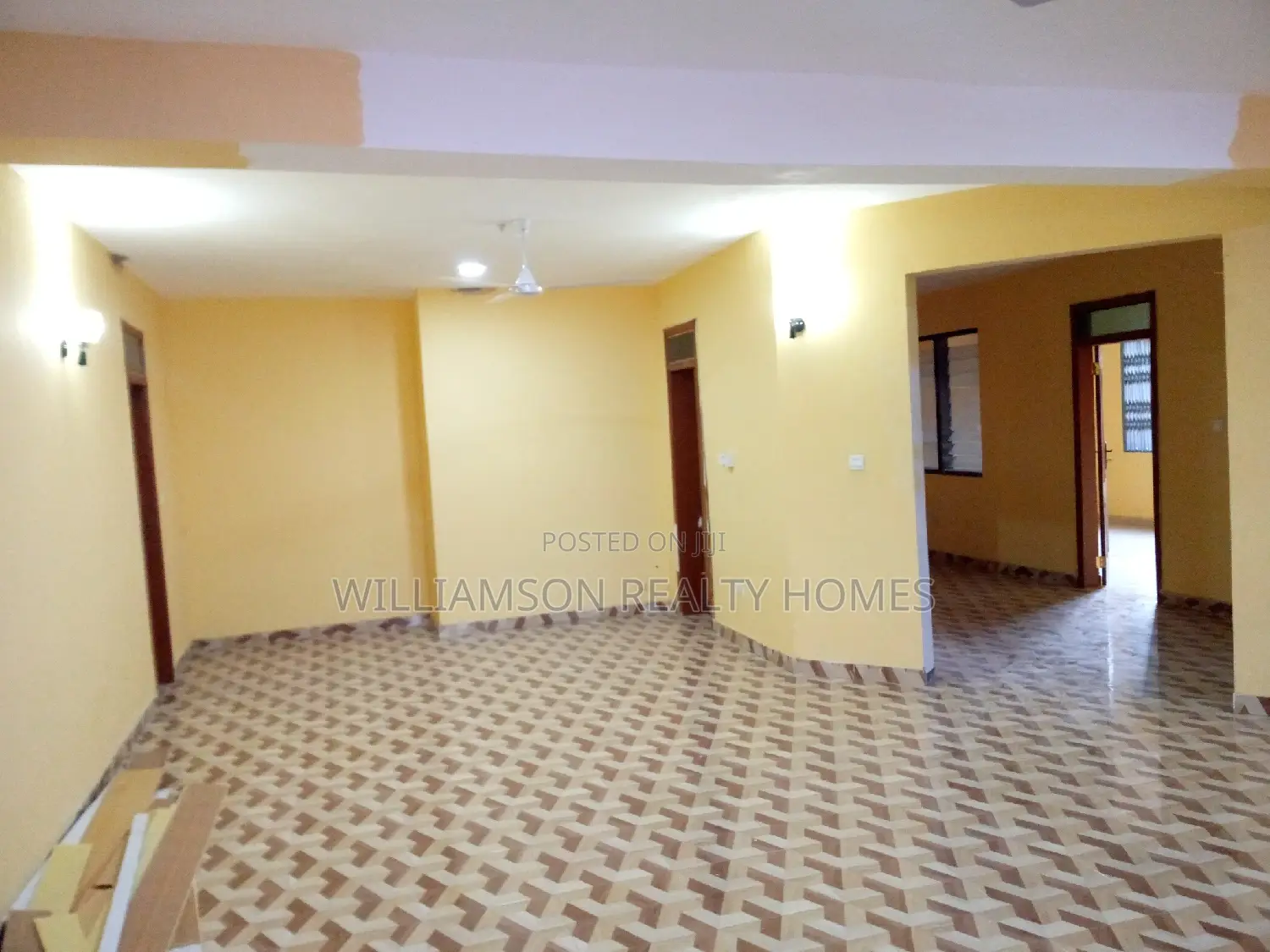 3bdrm Apartment in Community 18, Spintex for rent