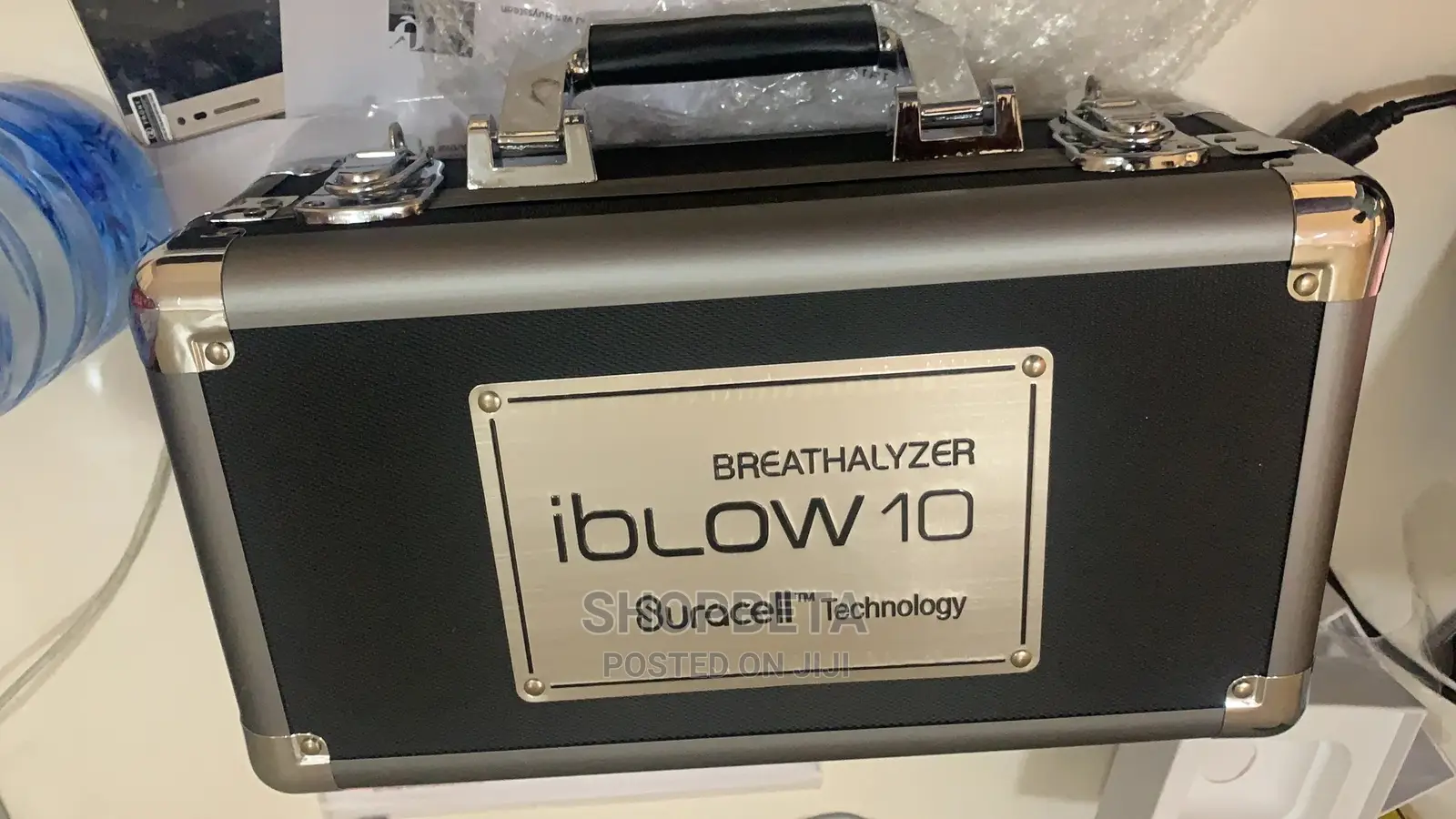 Iblow Alcohol Breathalyzer/Alcohol Tester