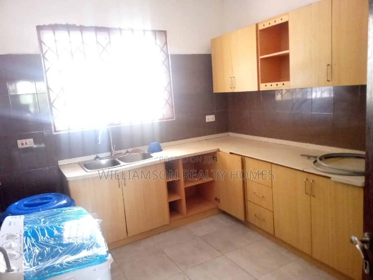 1bdrm Apartment in Hfc Estate Area, Spintex for rent
