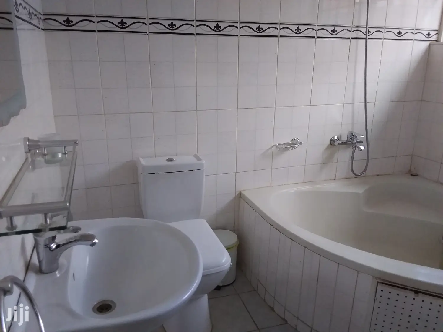 Furnished 2bdrm House in Bronko Housing, Accra Metropolitan for rent