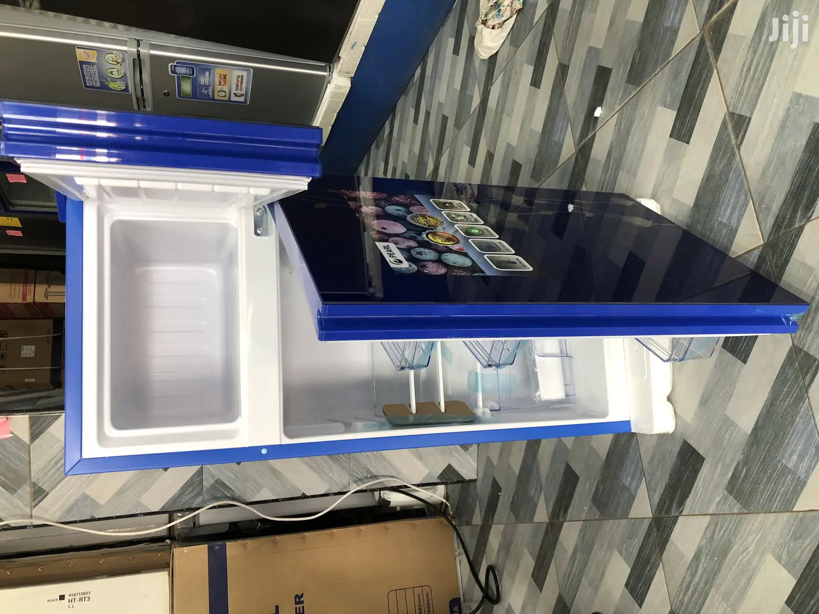 Brand New 16T Pearl Fridge