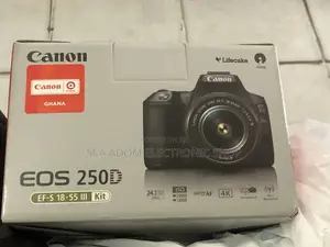 Quality CANON EOS 250D DSLR Camera With EF-S 18-55 Mm