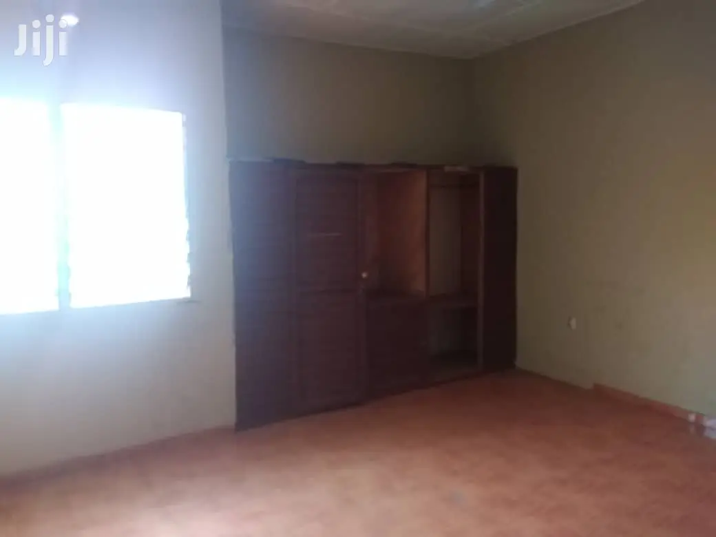 3bdrm Apartment in Ben Properties, Ga East Municipal for sale