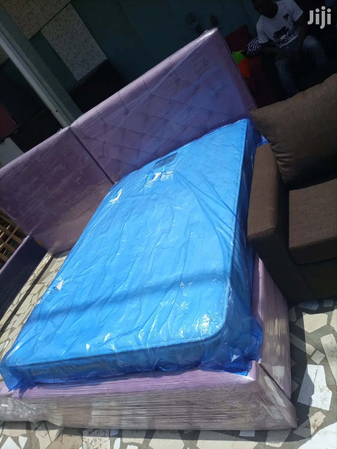 Queens Bed Eith Mattress, Delivery Free