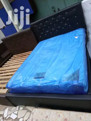 Double Black Bed With Matress
