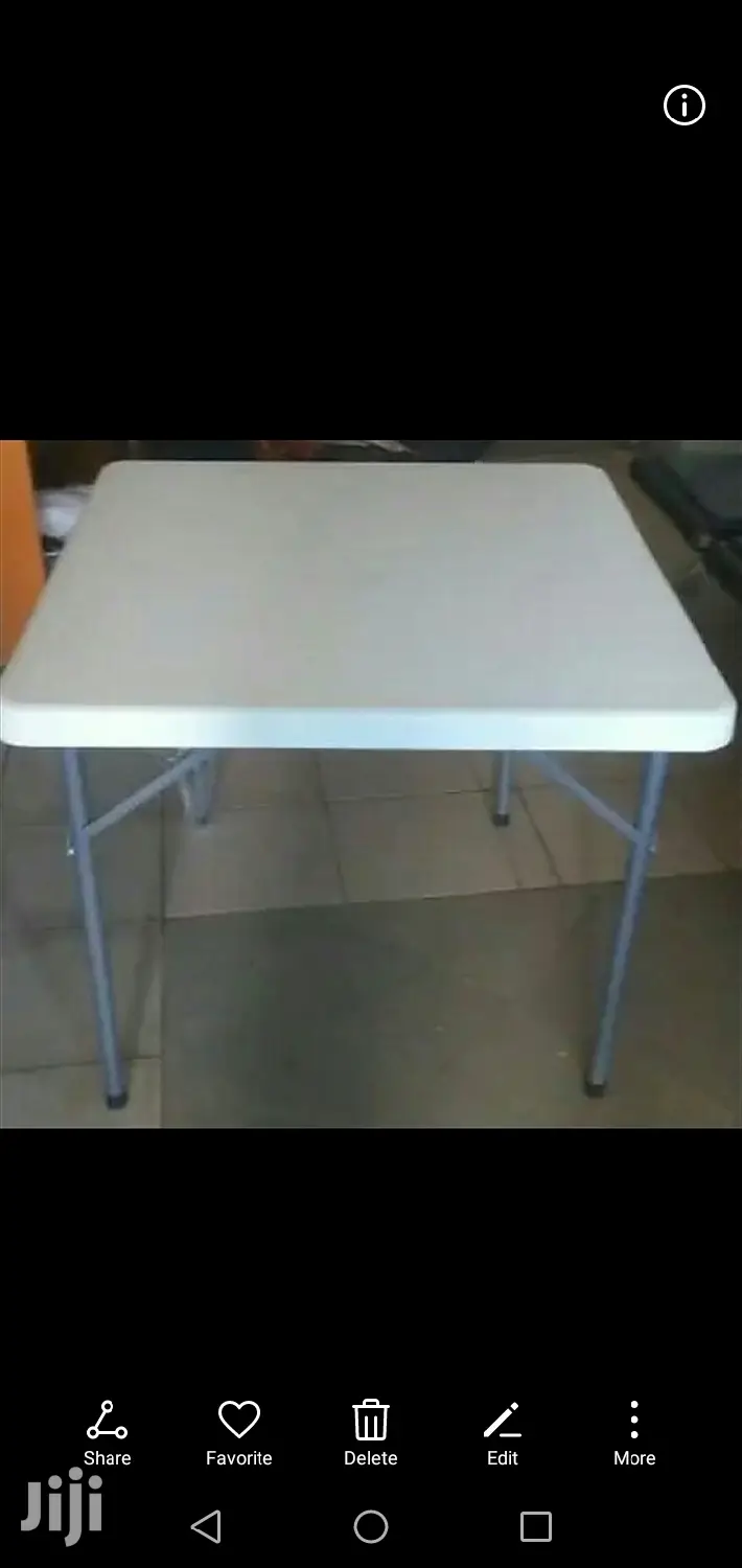 Foldable Tables