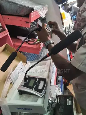 Wireless Conference Microphone