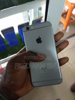 Apple iPhone 6s 16 GB