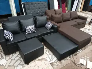 Quality L Shape Learher Chair. Free Delivery
