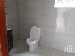 3bdrm House in Bronko Housing, Accra Metropolitan for rent