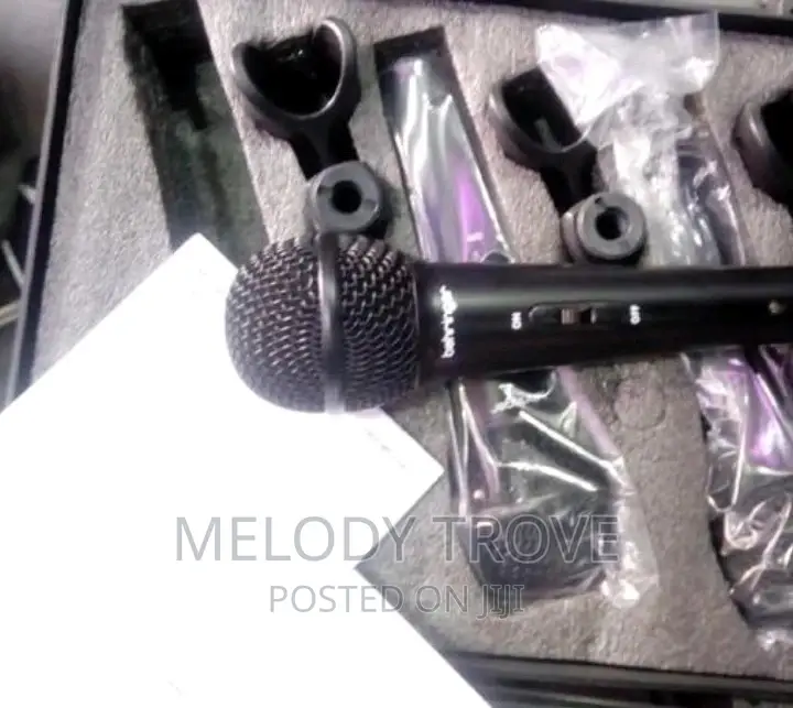 Behringer Ultra Xm180 Cord Microphone