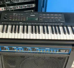 Yamaha PSR E-273 Keyboard