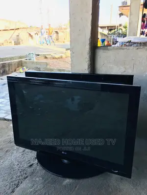43inches LG PLASMA Digital Tv