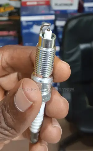 Motorcraft Spark Plug Sp-509 HJFS-24-Fp + Delivery