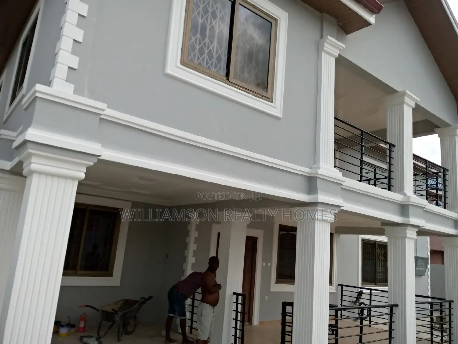 4bdrm Apartment in Community 18, Spintex for rent
