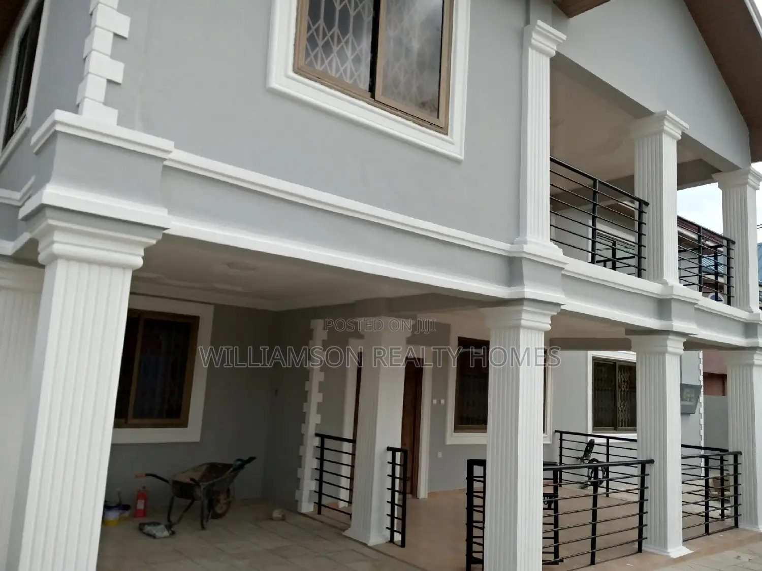 4bdrm Apartment in Community 18, Spintex for rent