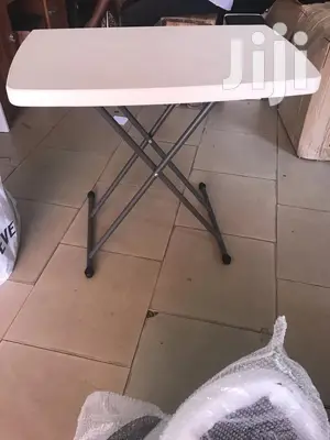 Foldable Table