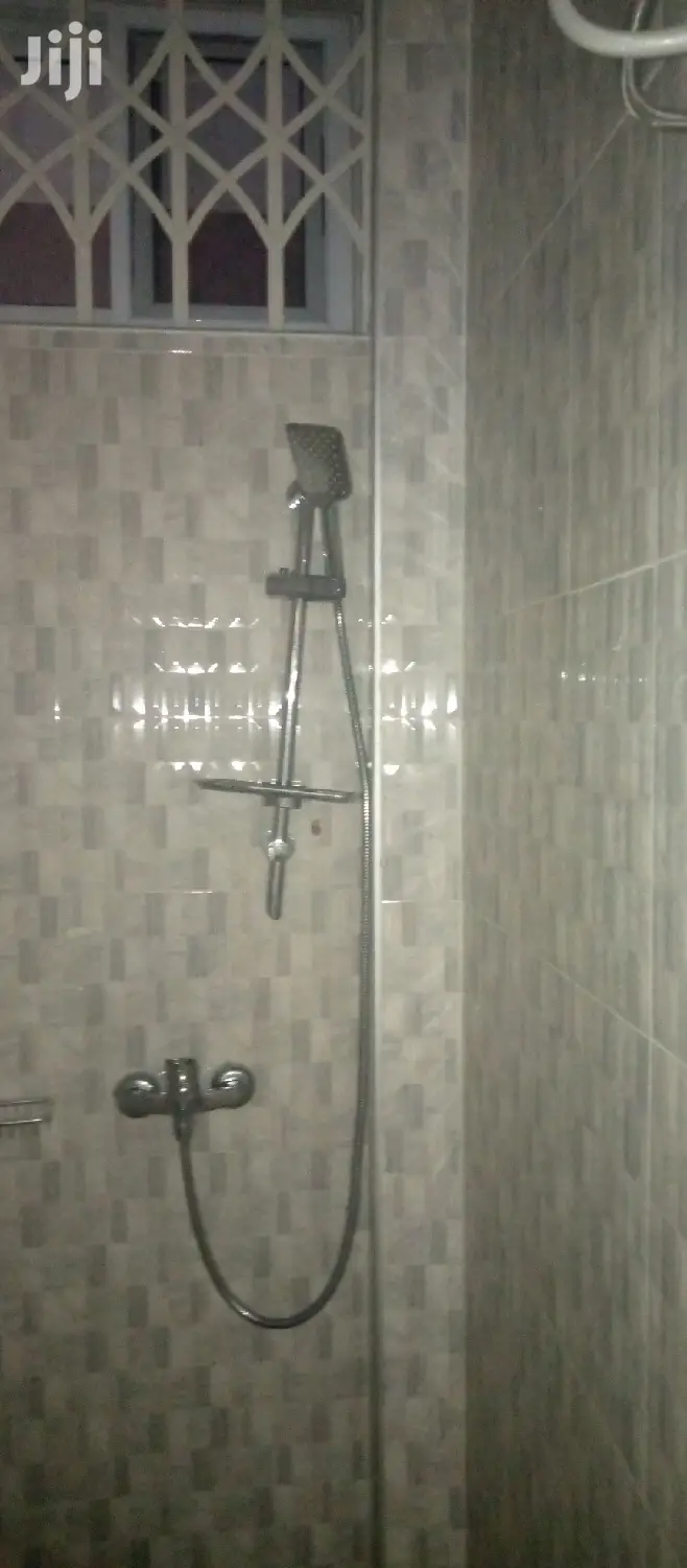 2bdrm Apartment in Ben Properties, Ga East Municipal for rent