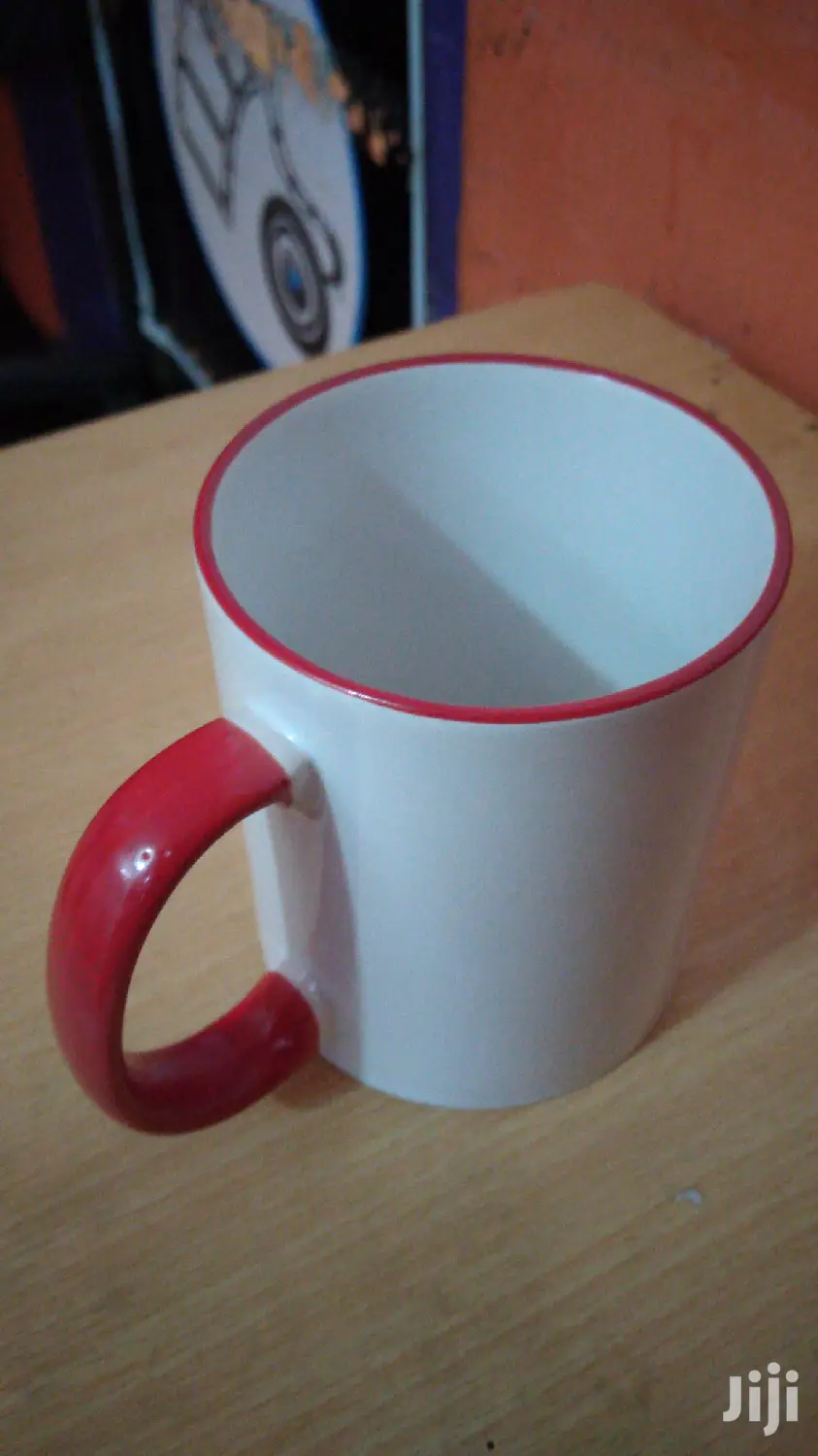 Printing on Mugs With Customized Pictures