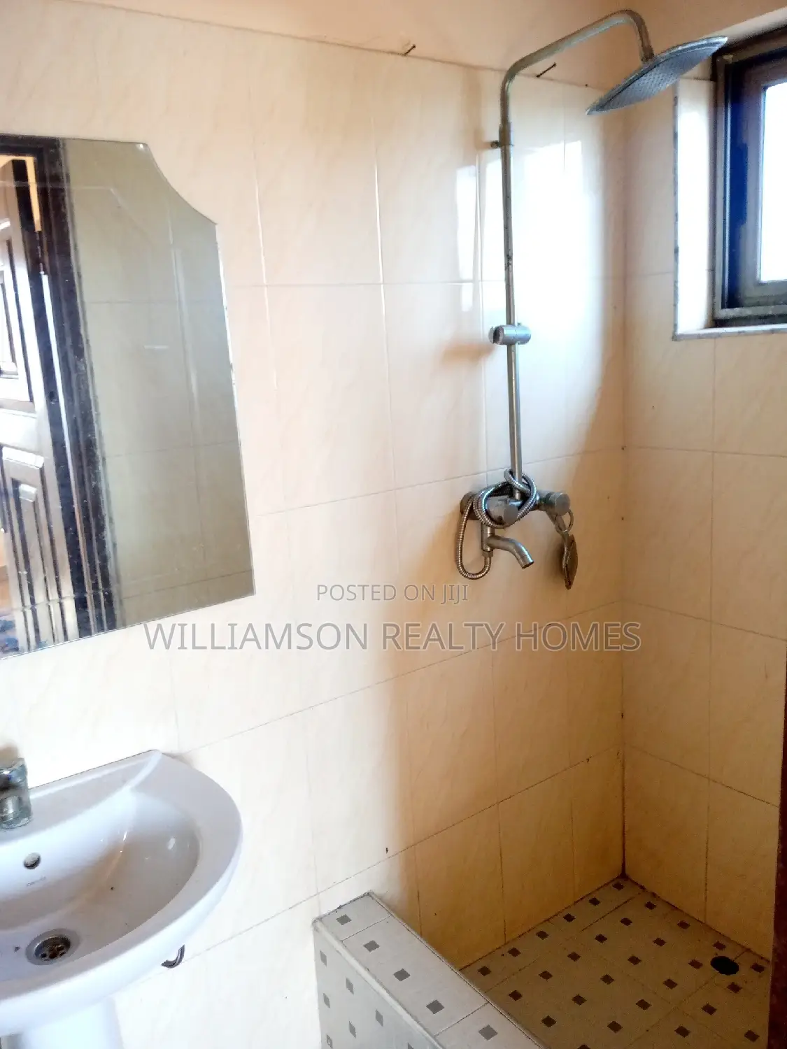 1bdrm Apartment in Hfc Estate, Spintex for rent