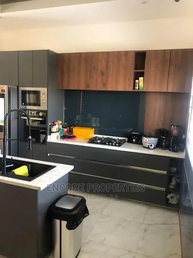 Furnished 4bdrm House in East Legon for sale