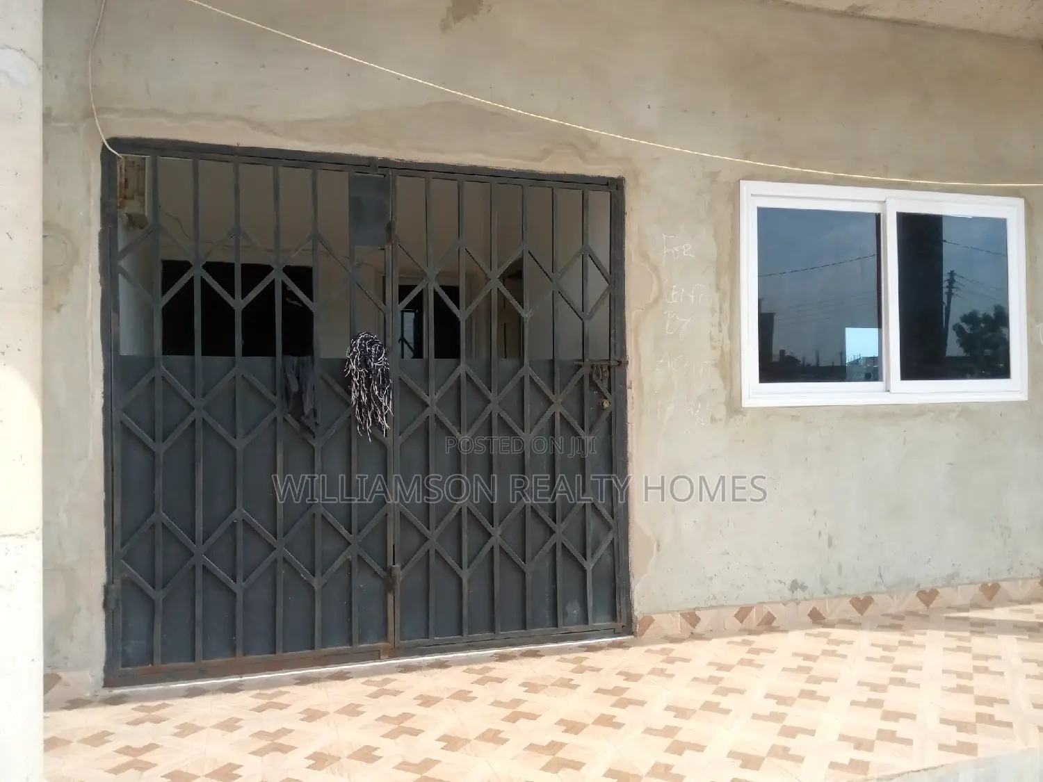 1bdrm Apartment in Community 18, Spintex for rent