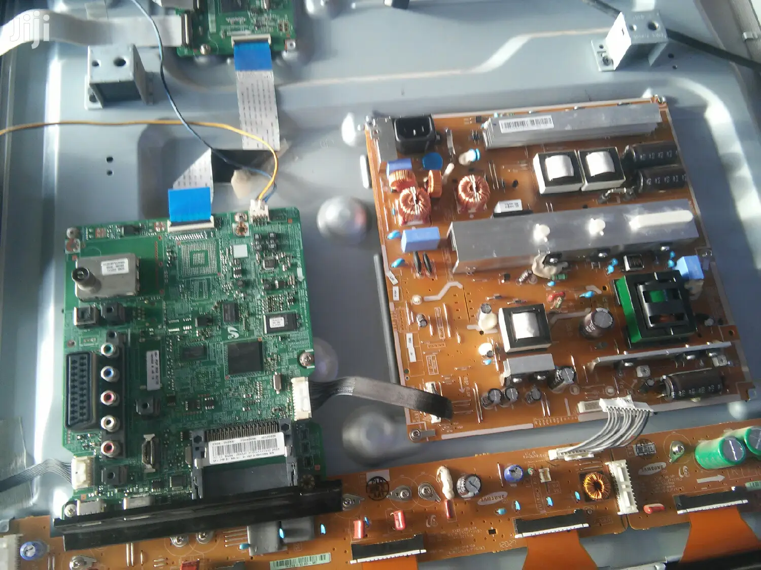 Specialist In Flat Screen TV, LED, LCD And Plasma TV..