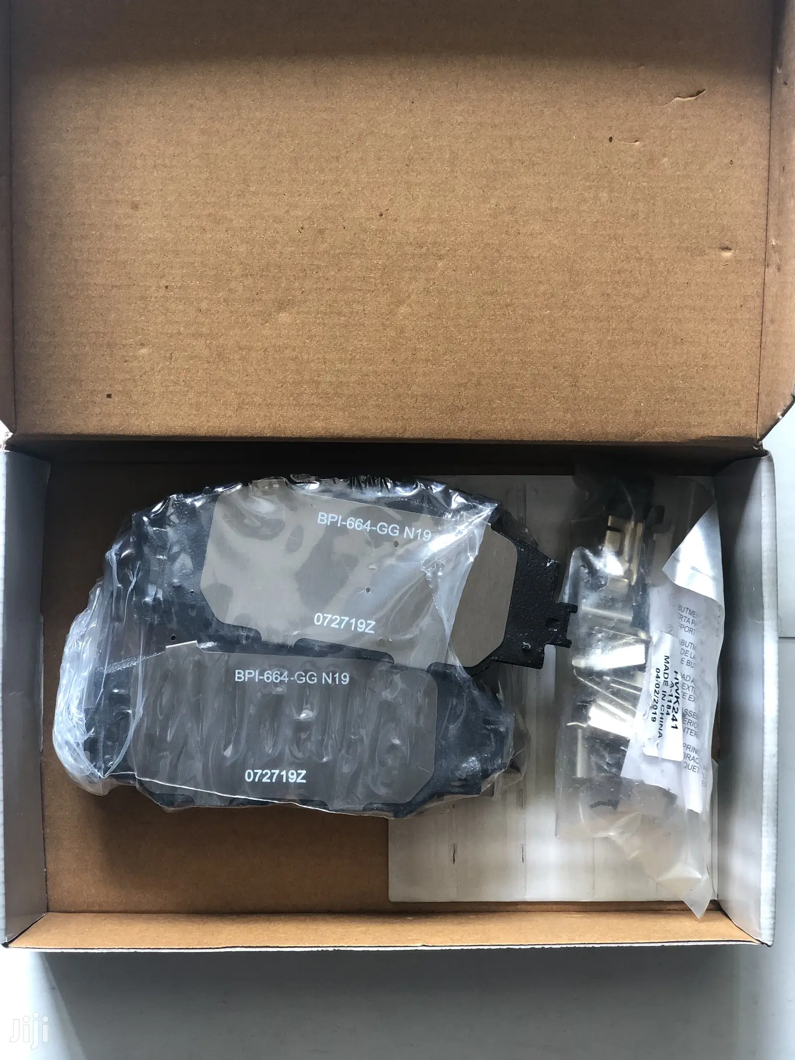 Brake Pad (Raybestos) MGD1210CH [FRONT]