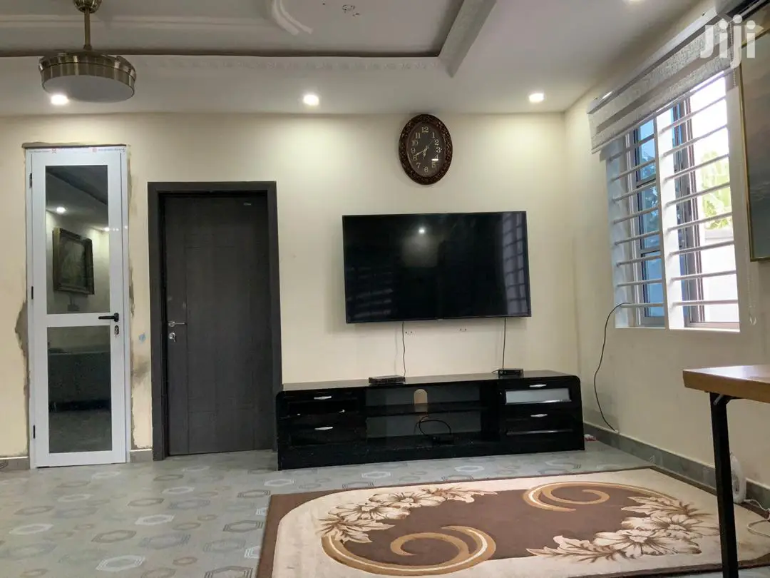 Furnished 10bdrm House in Bronko Housing, Ahanta West for rent