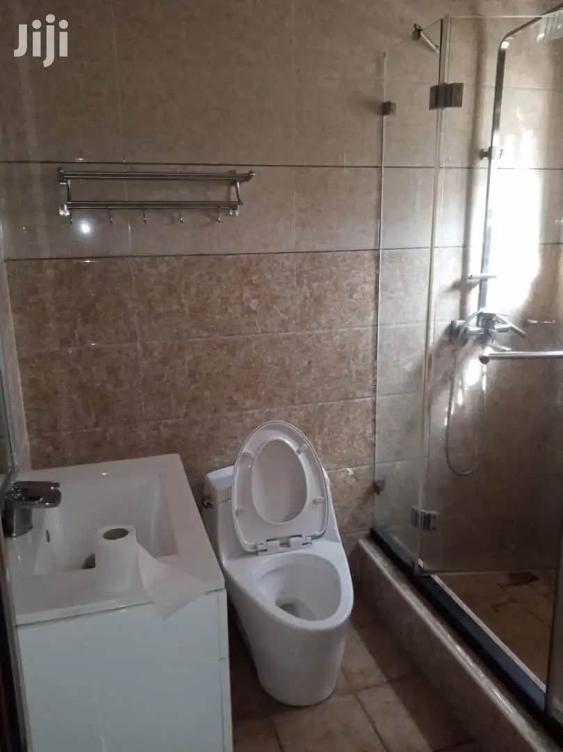 Furnished 10bdrm House in Bronko Housing, Ahanta West for rent