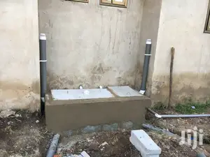 Biodigester Toilet