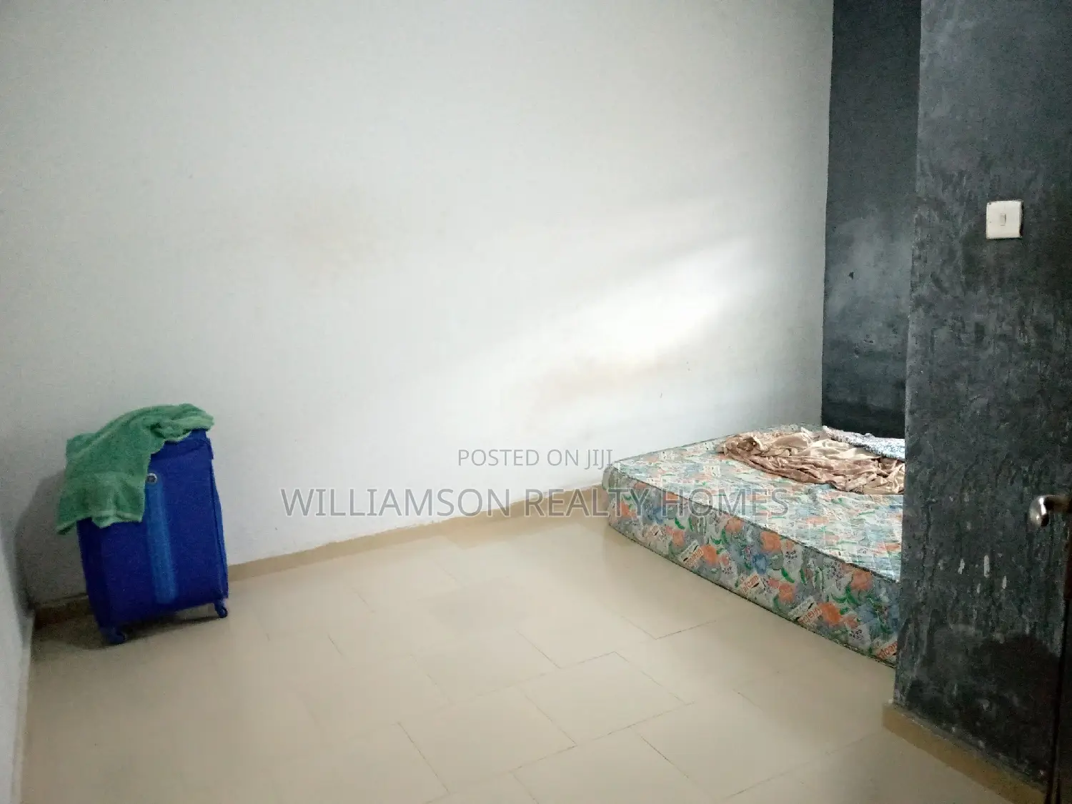 1bdrm Apartment in Community 18, Spintex for rent