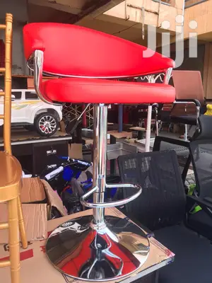 Restaurant/Saloon/Bar/Office/Studio/Counter Chair