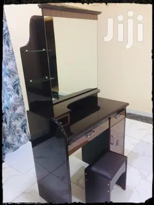 Dressing Mirror Set