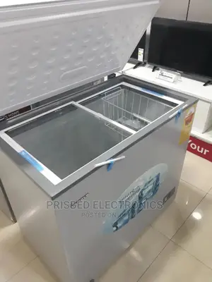 Innova Chest Freezer 200lit With Sliding Glass on Top