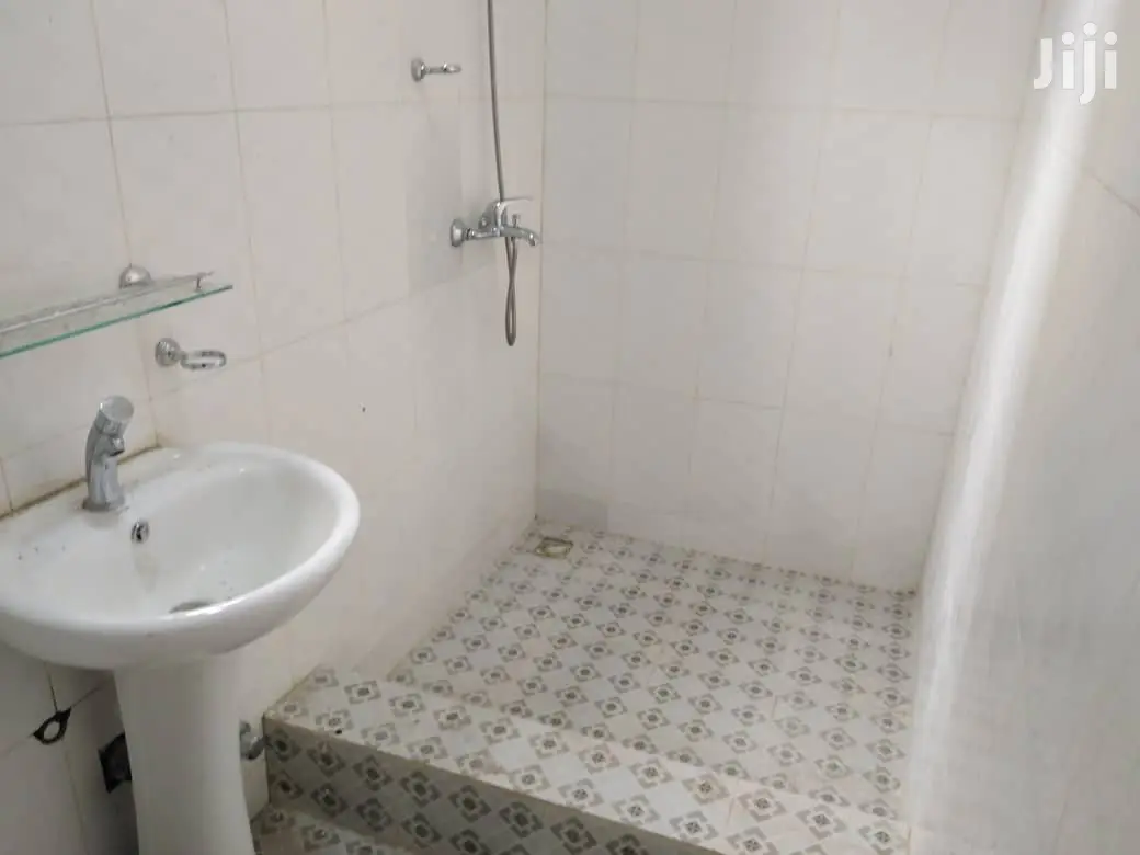 2bdrm Apartment in Ben Properties, Ga East Municipal for rent
