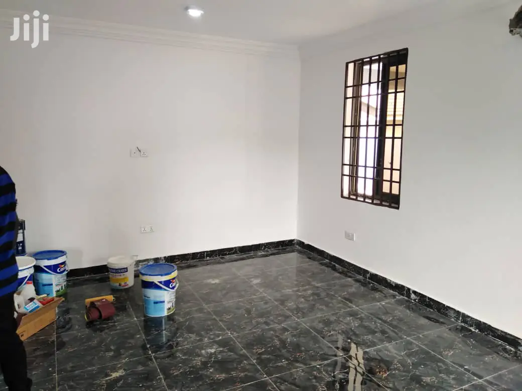 2bdrm Apartment in Ben Properties, Ga East Municipal for rent