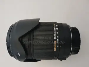 Sigma 18-250mm DC HSM OS Lens
