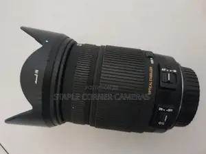 Sigma 18-250mm DC HSM OS Lens