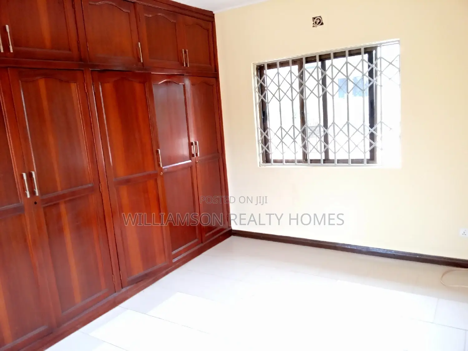 5bdrm House in Hfc Estate, Spintex for rent