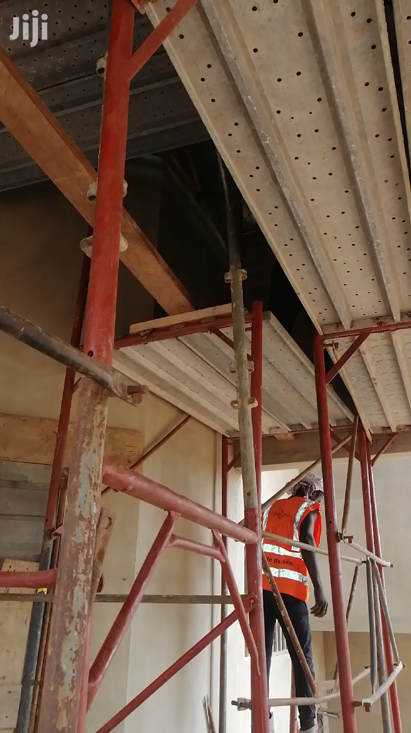 Scaffolds/Decking Materials/Props/Formwork /Plaster/Paint