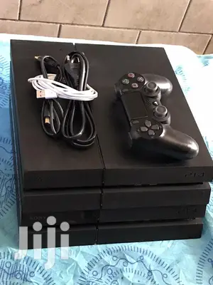 Freshly Used Playstation 4 (Ps4)