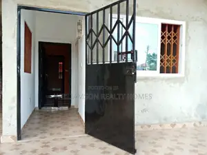 1bdrm Apartment in Community 18, Spintex for rent