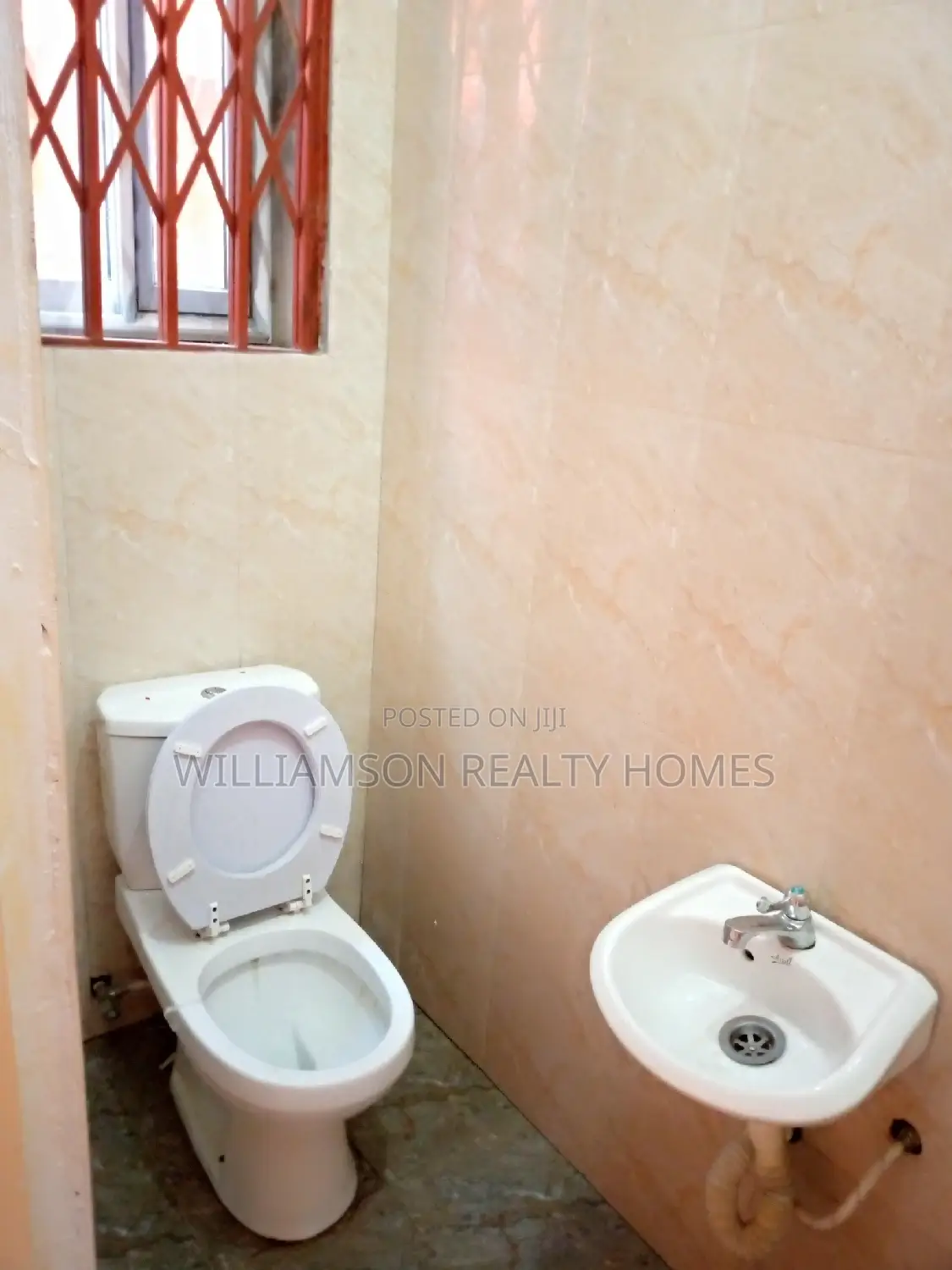1bdrm Apartment in Community 18, Spintex for rent