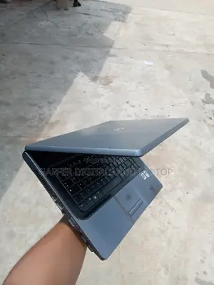 Laptop HP Compaq 6710s 4GB Intel Core 2 Duo HDD 160GB