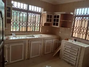 4bdrm Apartment in Hfc Estate, Spintex for rent